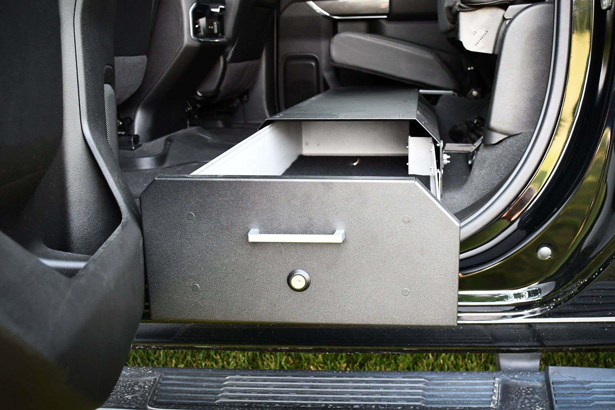 Chevy/GMC Side Opening Locker - Installed in Truck